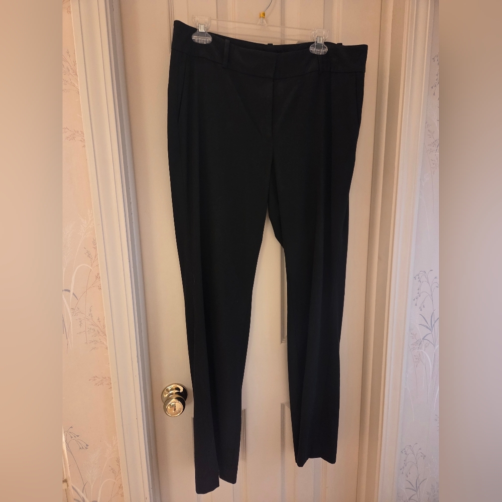 Ann Taylor Signature Black Straight Leg Pants